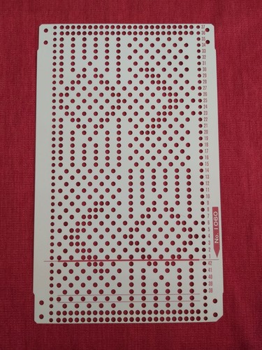 Una scheda perforata dal - , set
