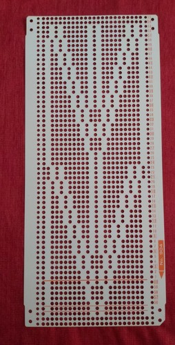 Una scheda perforata dal - , set